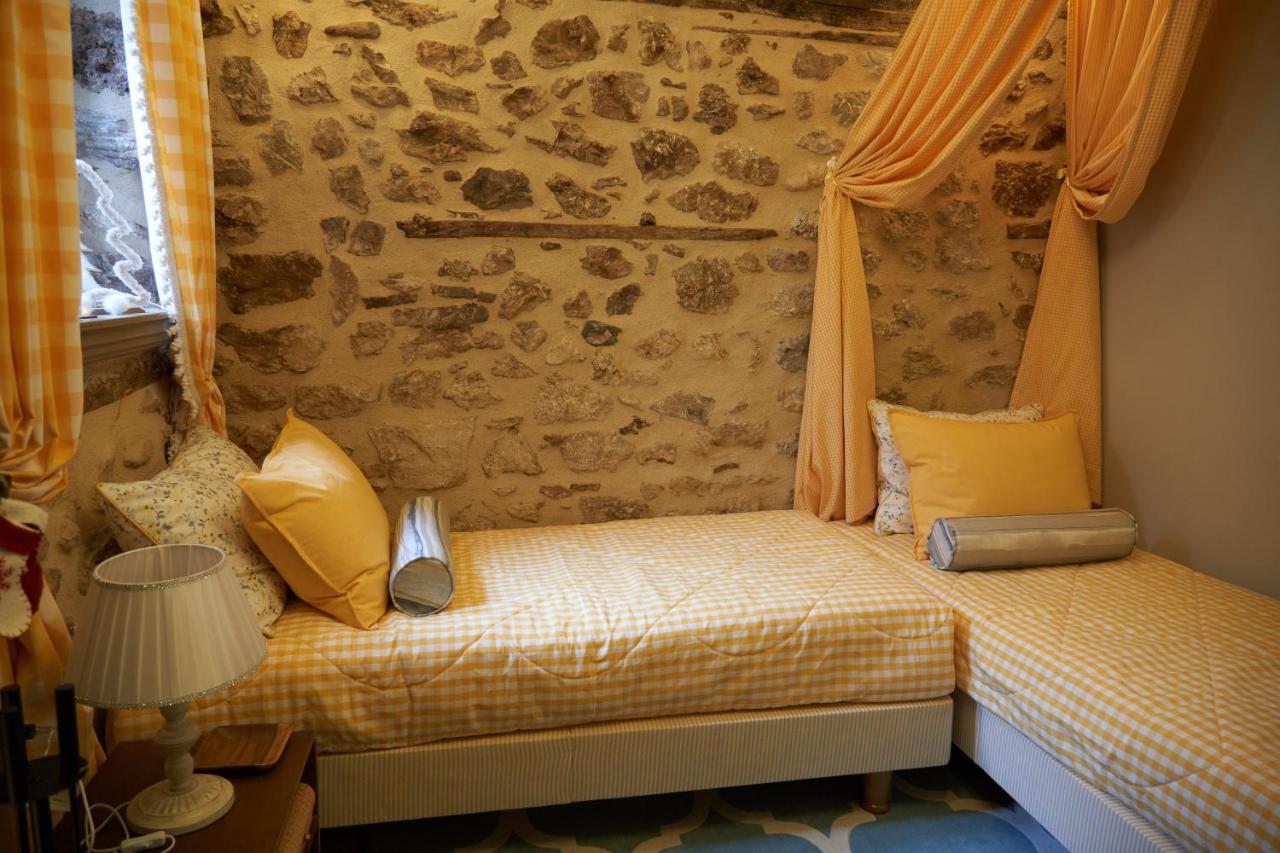 Dandy Villas Dimitsana - A Family Ideal Charming Home In A Quaint Historic Neighborhood - 2 Fireplaces For Romantic Nights Exterior foto