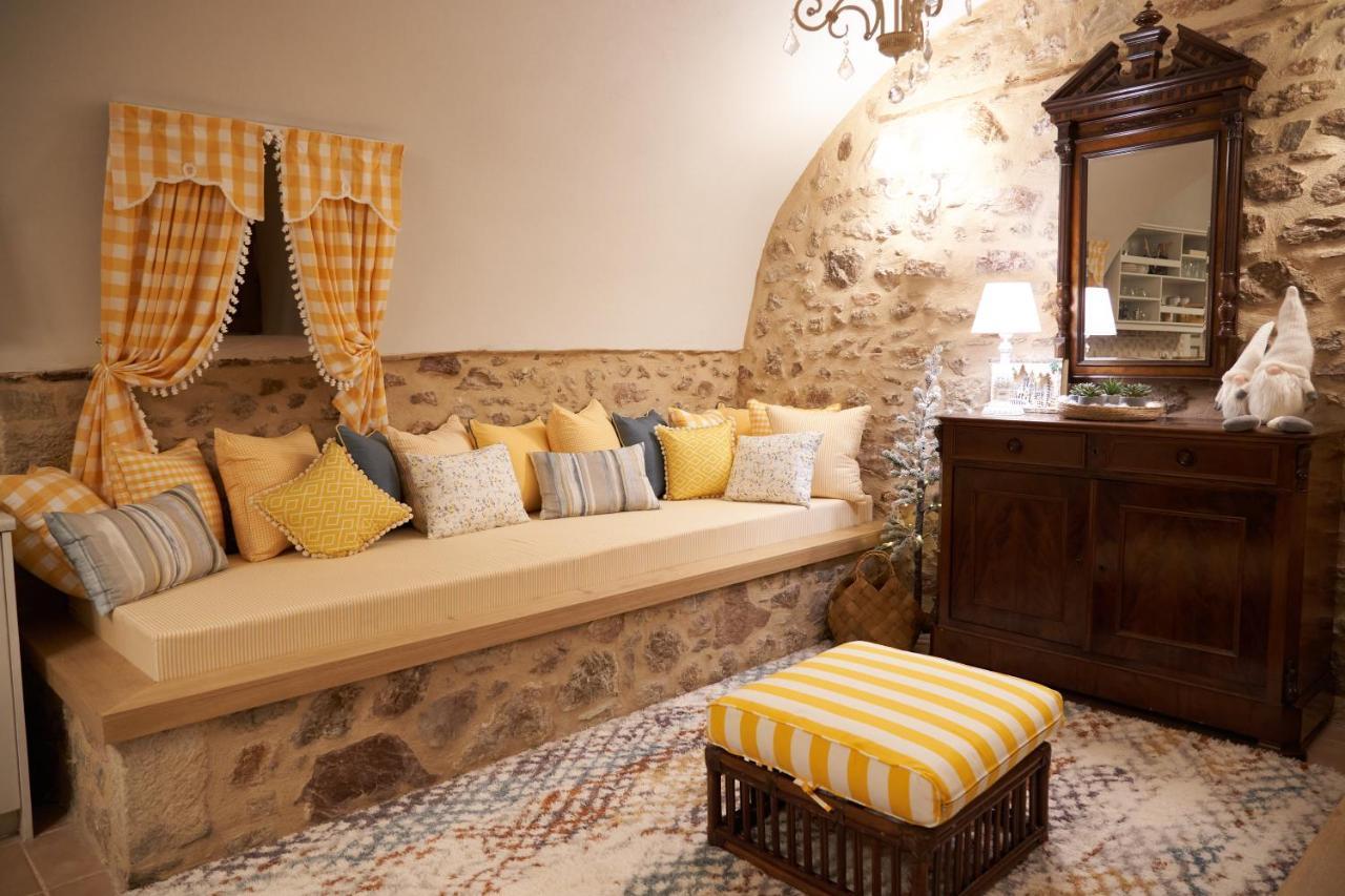 Dandy Villas Dimitsana - A Family Ideal Charming Home In A Quaint Historic Neighborhood - 2 Fireplaces For Romantic Nights Exterior foto